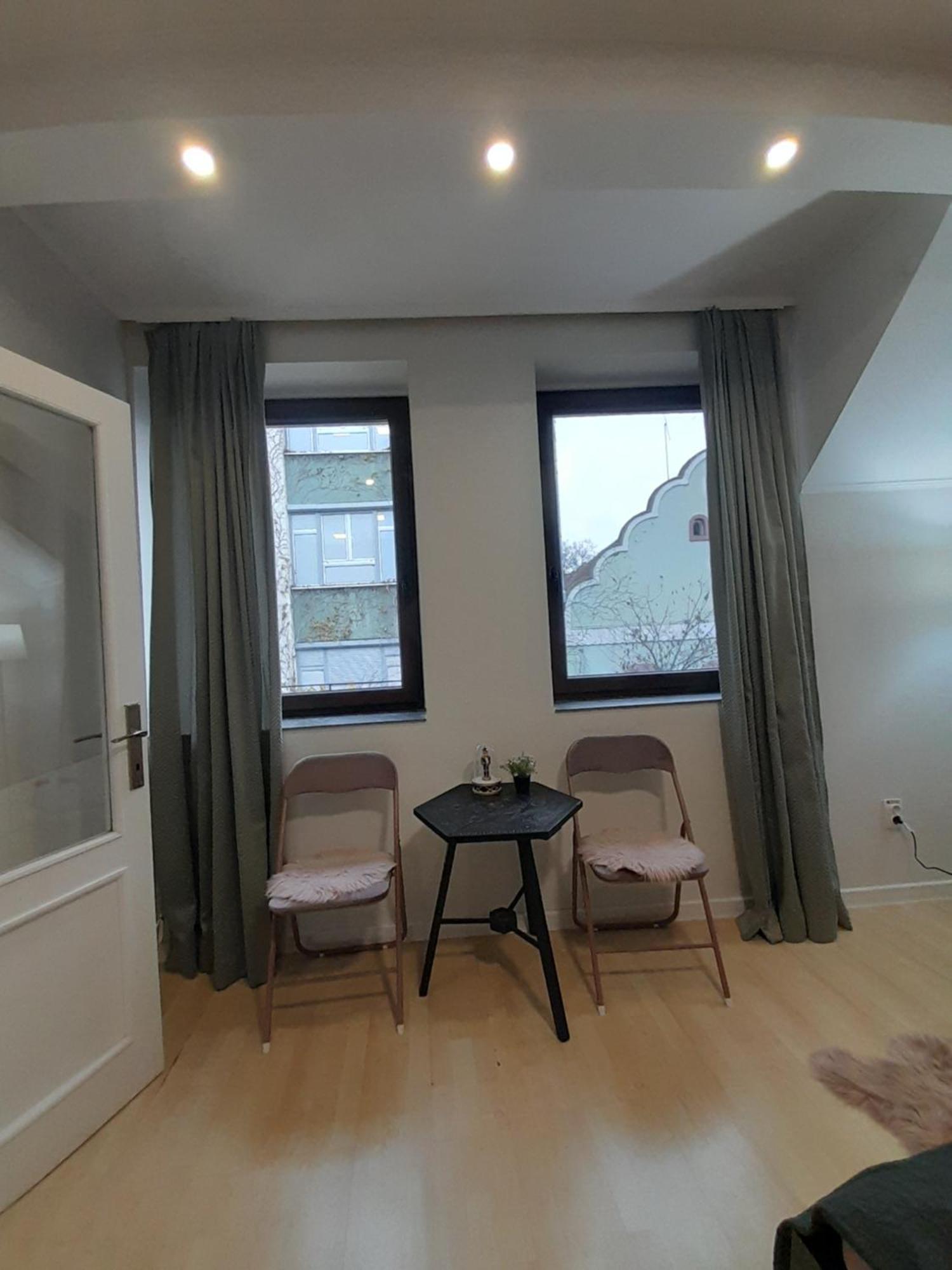 Cool & Cozy Center Apartment Subotica Exterior photo